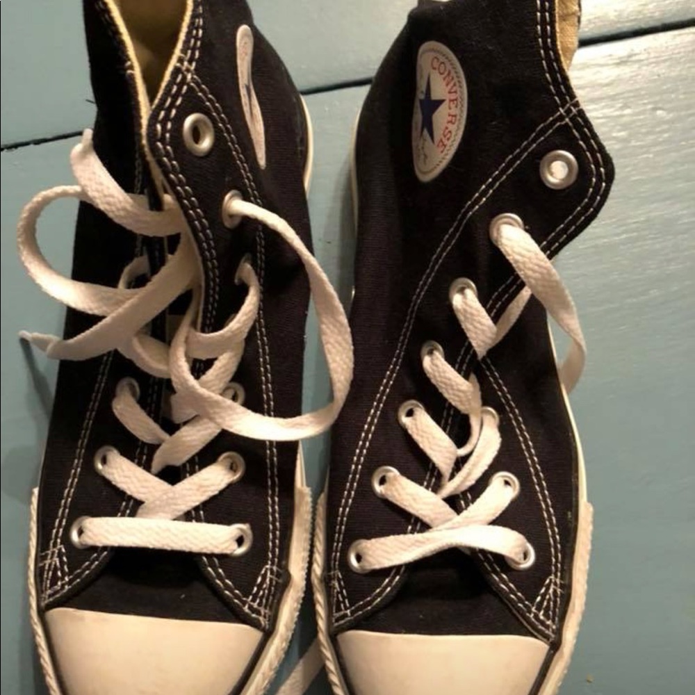 Never worn high top converse